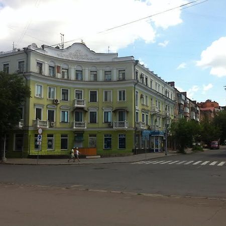 Vip Apartment Karl Marks Avenue Krivij Rih Kültér fotó